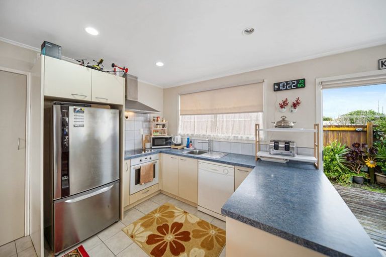Photo of property in 40 Mckinstry Avenue, Mangere East, Auckland, 2024