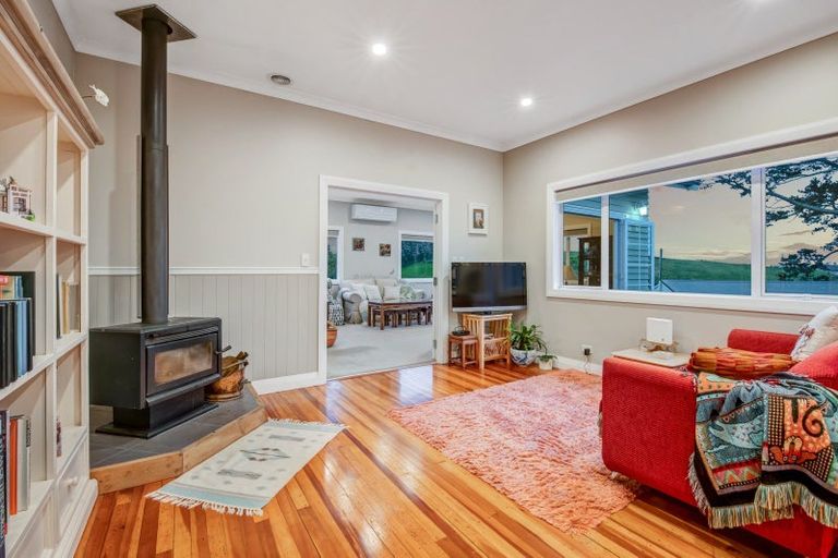 Photo of property in 110 Newman Road, Stillwater, Silverdale, 0993