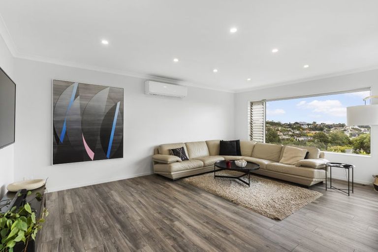 Photo of property in 17 Chilton Place, Howick, Auckland, 2014