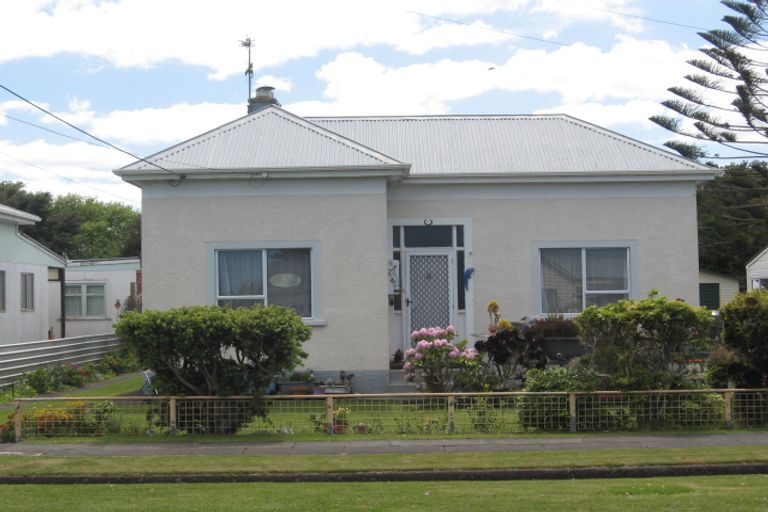 Photo of property in 4 Alexander Street, Whanganui, 4500