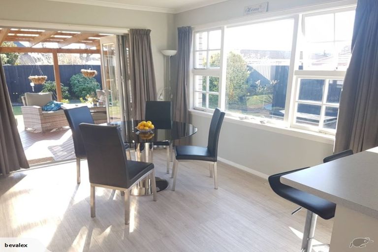 Photo of property in 9 Aztec Place, Redwood, Christchurch, 8051