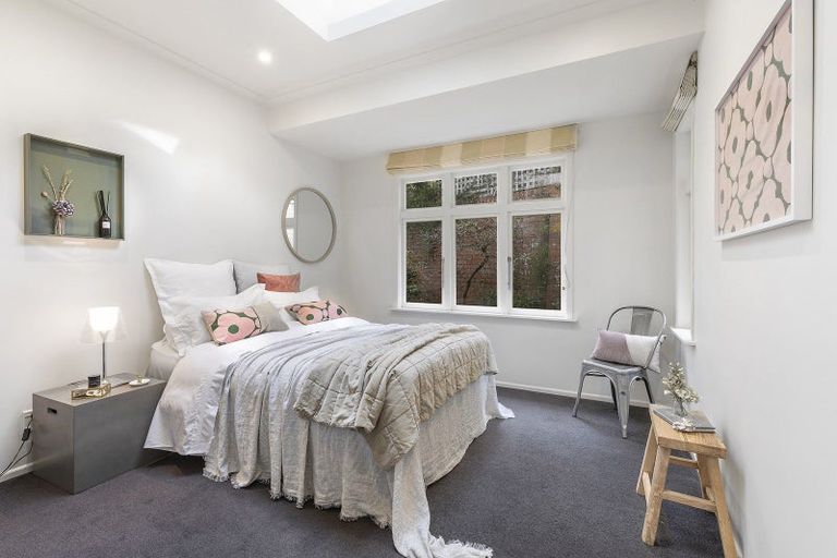 Photo of property in 11 Wade Street, Wadestown, Wellington, 6012