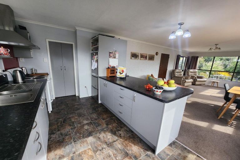 Photo of property in 36 Oban Street, Holmes Hill, Oamaru, 9401