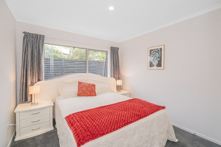 Photo of property in 18 Roseberry Place, Whitianga, 3510