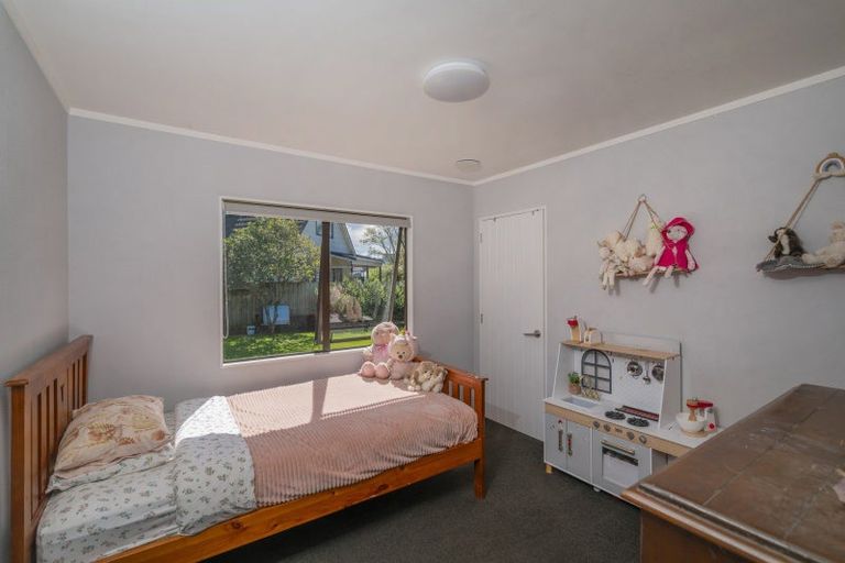 Photo of property in 8 Laura Place, Whitianga, 3510