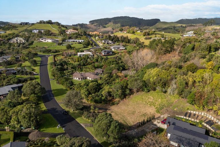 Photo of property in 12 Oceana Drive, Welcome Bay, Tauranga, 3175