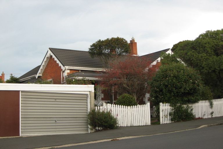 Photo of property in 77 Bedford Street, Saint Clair, Dunedin, 9012
