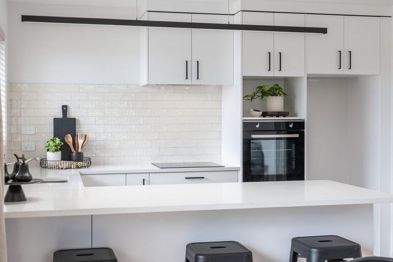 Photo of property in 9 One Haruru Street, Cambridge, 3493