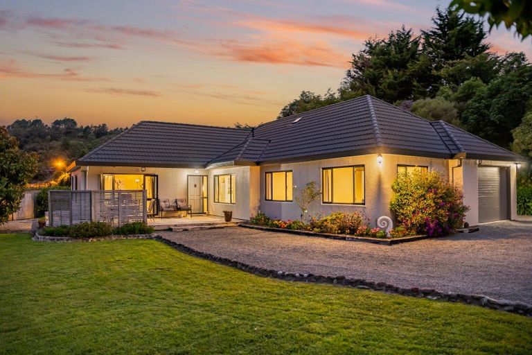 Photo of property in 31a Emerald Hill Drive, Birchville, Upper Hutt, 5018