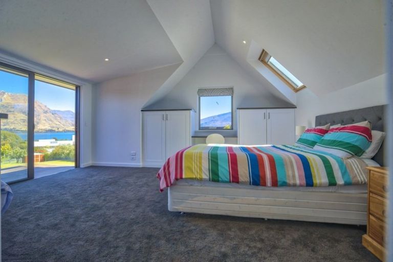 Photo of property in 314 Beacon Point Road, Wanaka, 9305