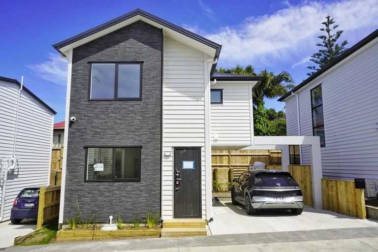 Photo of property in 6 Matukutureia Lane, Manurewa, Auckland, 2102