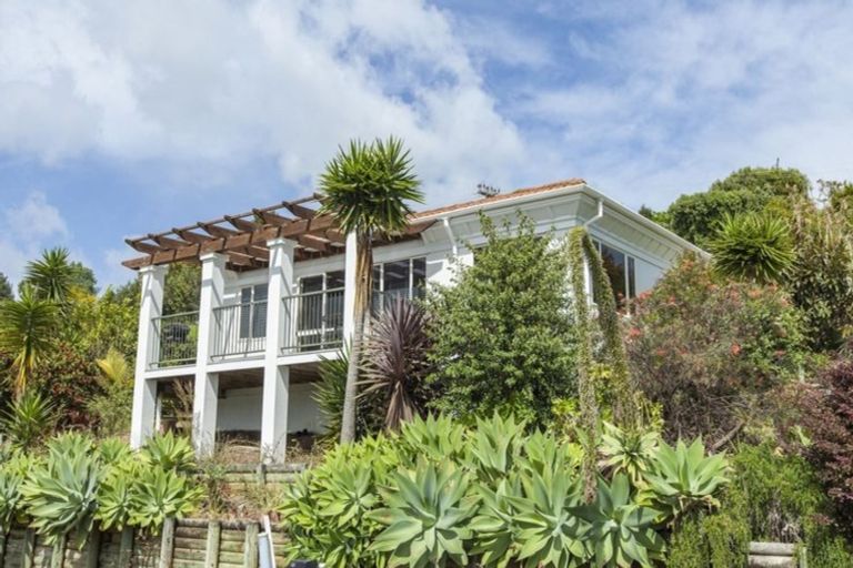 Photo of property in 3 Hibiscus Avenue, Cable Bay, 0420