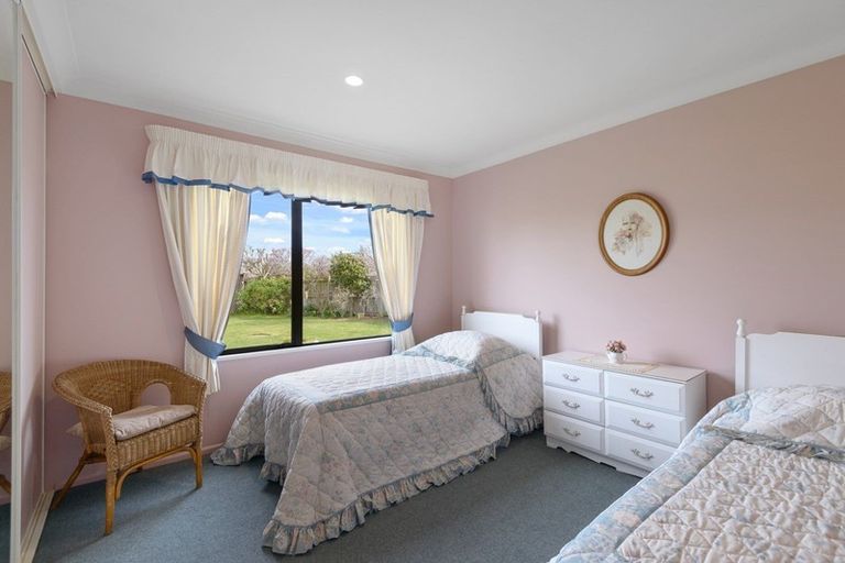 Photo of property in 3 Devon Crescent, Darfield, 7510