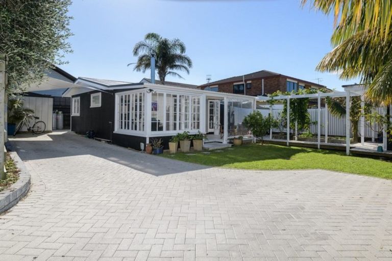 Photo of property in 207d Valley Road, Mount Maunganui, 3116