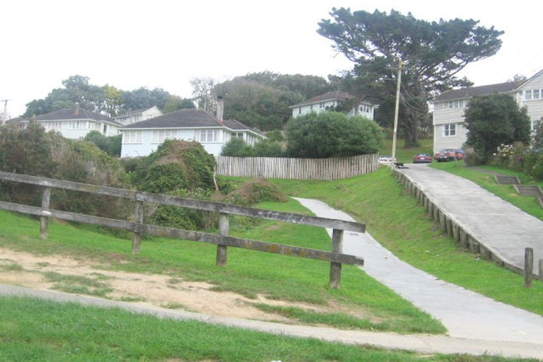 Photo of property in 14 Thompson Grove, Ranui, Porirua, 5024