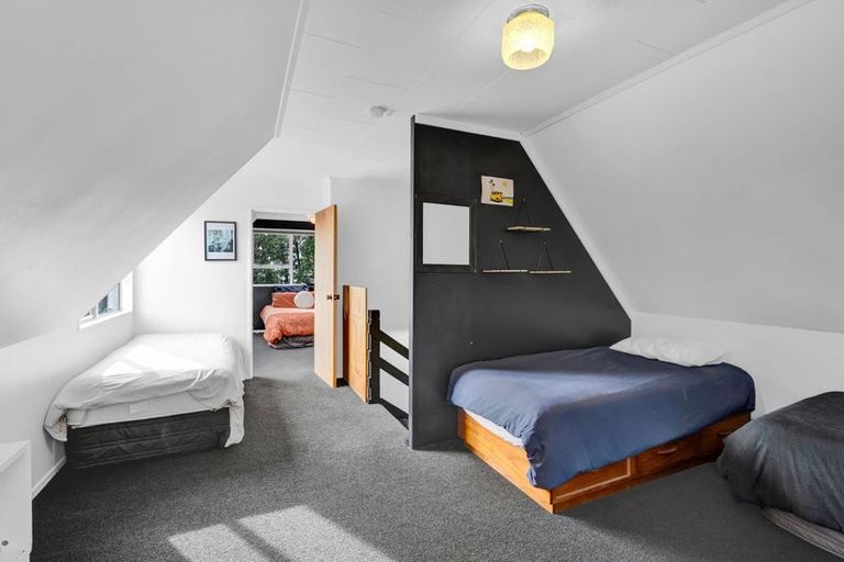 Photo of property in 1138 South Road, Oakura, 4314