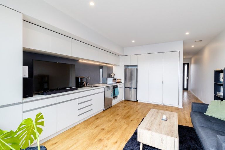 Photo of property in 12/283 Brougham Street, Sydenham, Christchurch, 8023