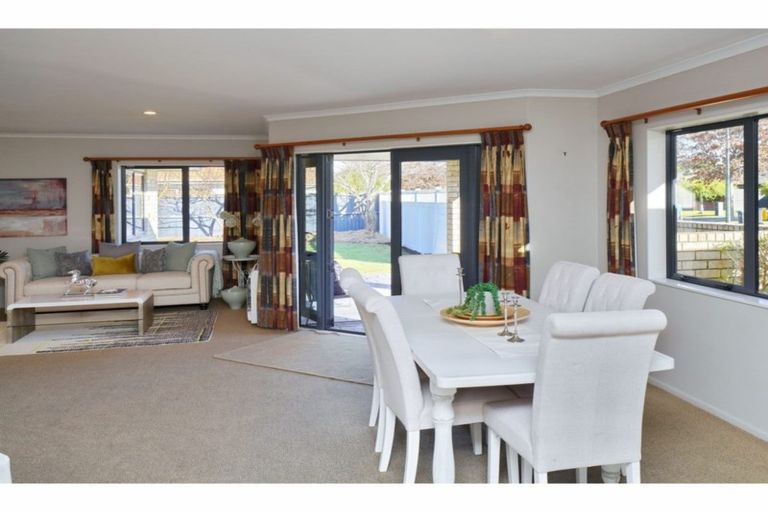 Photo of property in 21 Redfern Street, Northwood, Christchurch, 8051