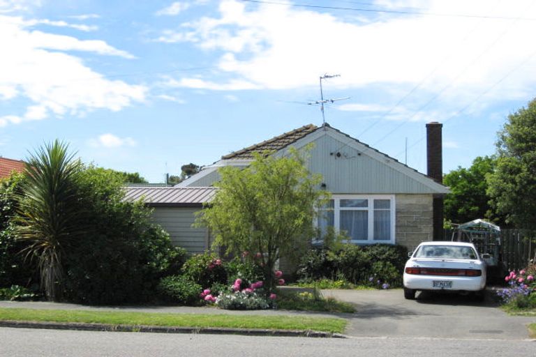 Photo of property in 2/6 Wittys Road, Avonhead, Christchurch, 8042