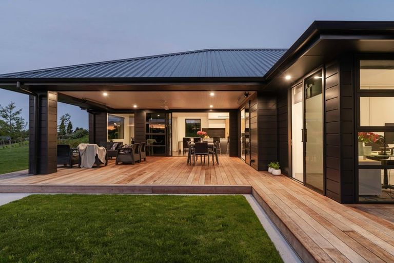 Photo of property in 1 Waimanu Lane, Bethlehem, Tauranga, 3110