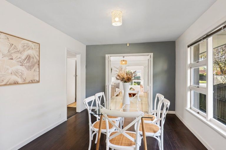 Photo of property in 223 Memorial Avenue, Burnside, Christchurch, 8053