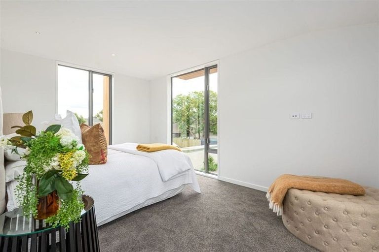 Photo of property in 2/40 Kilmarnock Street, Riccarton, Christchurch, 8011