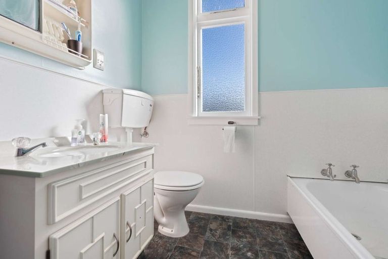 Photo of property in 34 Stour Street, Oamaru, 9400