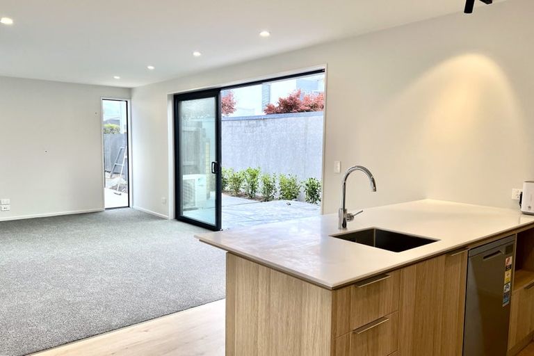 Photo of property in 5/60 Derby Street, St Albans, Christchurch, 8014