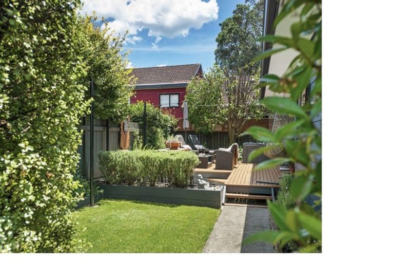 Photo of property in 11 Brinkley Road, Otumoetai, Tauranga, 3110