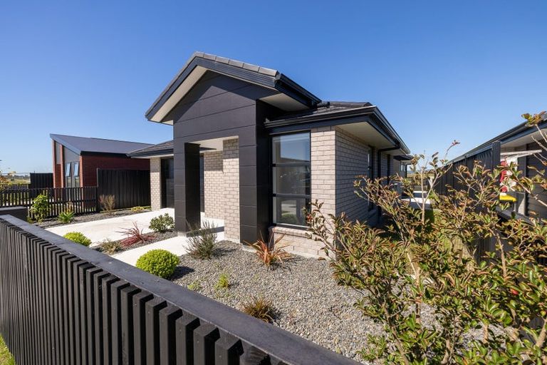 Photo of property in 46 Empire Crescent, Papamoa, 3118