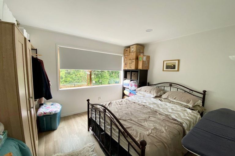 Photo of property in 34 Kelman Road, Kelston, Auckland, 0602