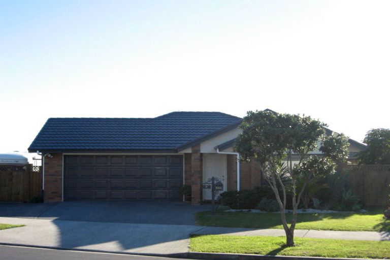 Photo of property in 7 Blackwood Drive, Wattle Downs, Auckland, 2103