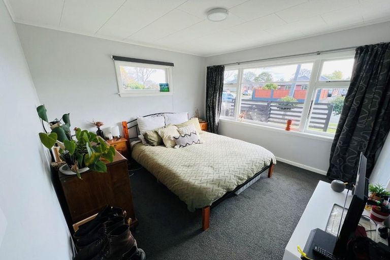 Photo of property in 97 Kendal Avenue, Burnside, Christchurch, 8053