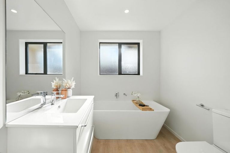 Photo of property in 33 Benn Street, Amberley, 7481