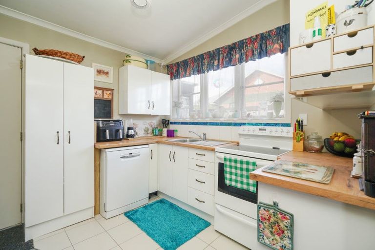 Photo of property in 124 Pomona Street, Strathern, Invercargill, 9812