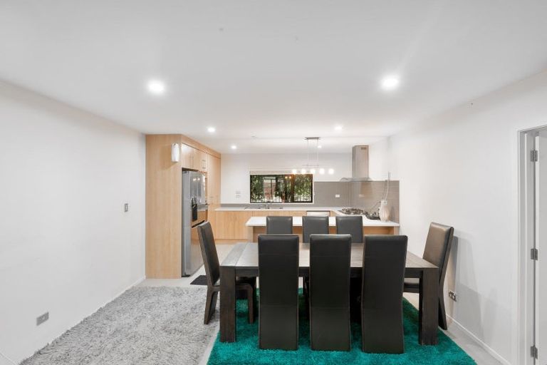 Photo of property in 12 Te Ironui Place, Huntington, Hamilton, 3210