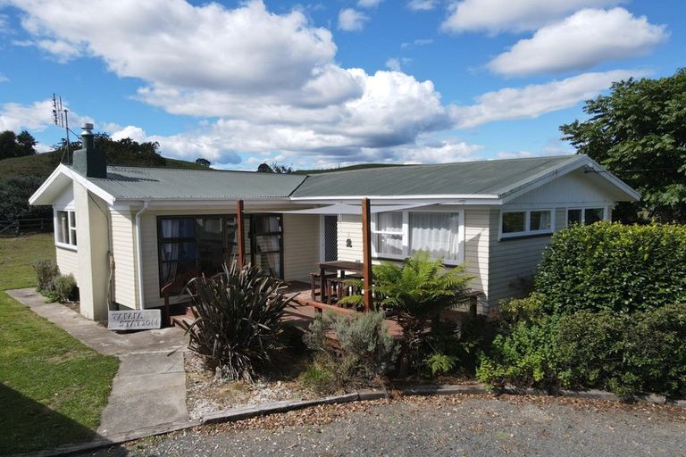 Photo of property in 5 Tapapa Road, Tapapa, Tirau, 3485