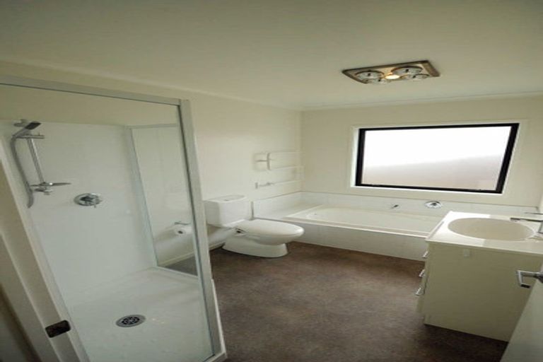 Photo of property in 28 Ridgeway Avenue, Rolleston, 7615