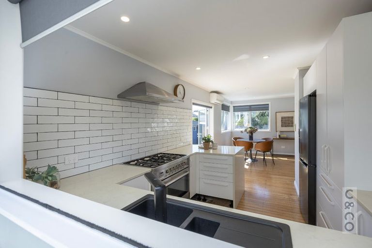 Photo of property in 23 Kaipara Portage Road, Riverhead, 0820