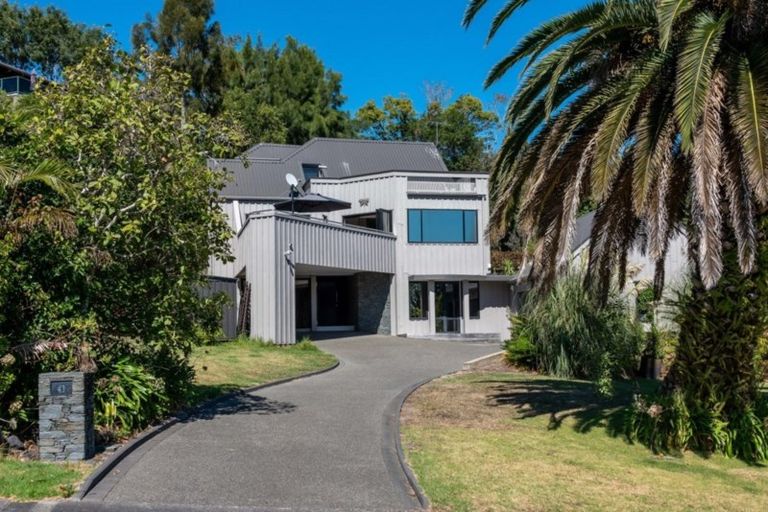 Photo of property in 43 Castleton Drive, Howick, Auckland, 2014