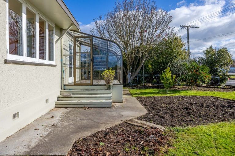 Photo of property in 15 Mitchell Street, Waipukurau, 4200