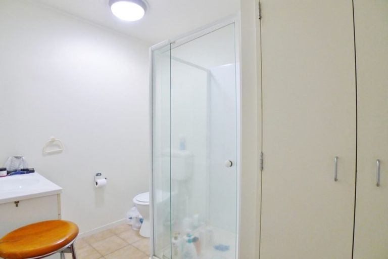 Photo of property in 6/372 Rosedale Road, Rosedale, Auckland, 0632