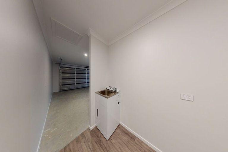 Photo of property in 12 Oldfield Lane, Marton, 4710