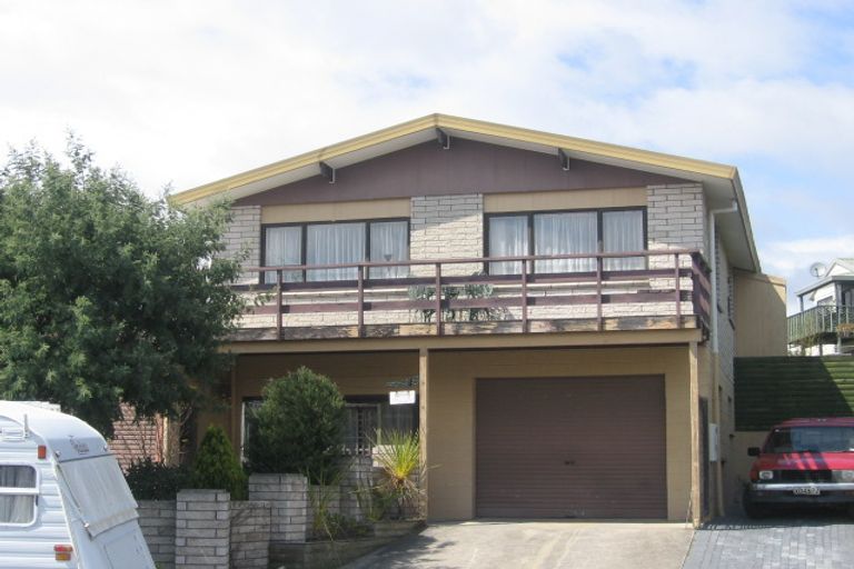 Photo of property in 20 Kempton Place, Richmond Heights, Taupo, 3330