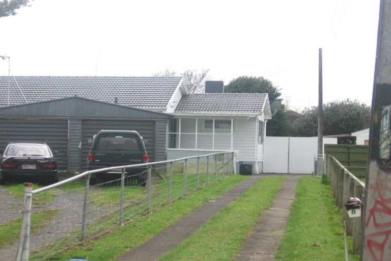 Photo of property in 8 Bates Street, Papakura, 2110