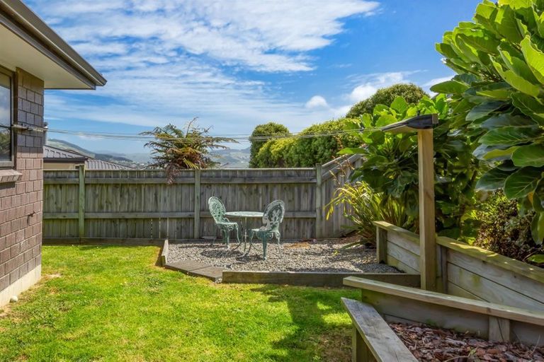 Photo of property in 6 Tasman Close, Aotea, Porirua, 5024