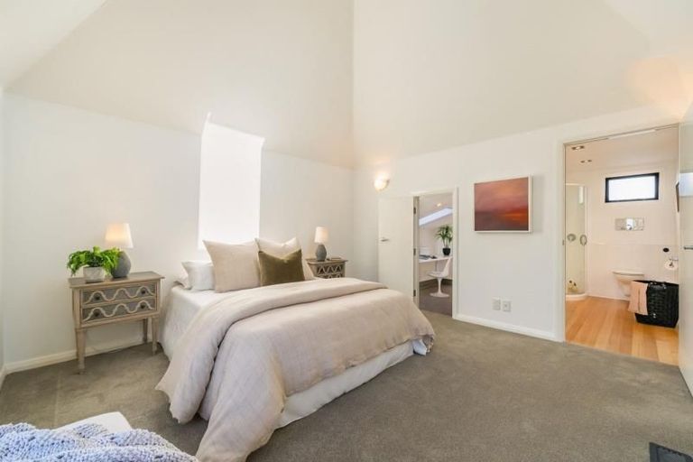 Photo of property in 87a Waterloo Road, Hutt Central, Lower Hutt, 5010