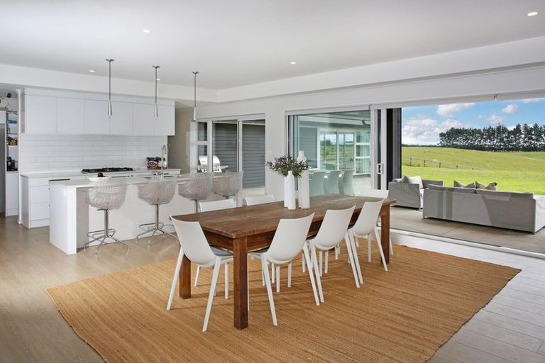 Photo of property in 22 Irwin Road, Kingseat, Pukekohe, 2679