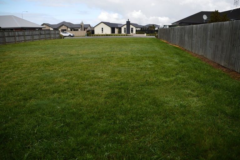 Photo of property in 45 Willowside Place, Amberley, 7410