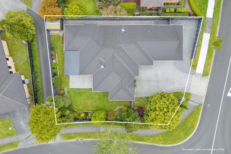 Photo of property in 1 Holly Place, Rototuna North, Hamilton, 3210